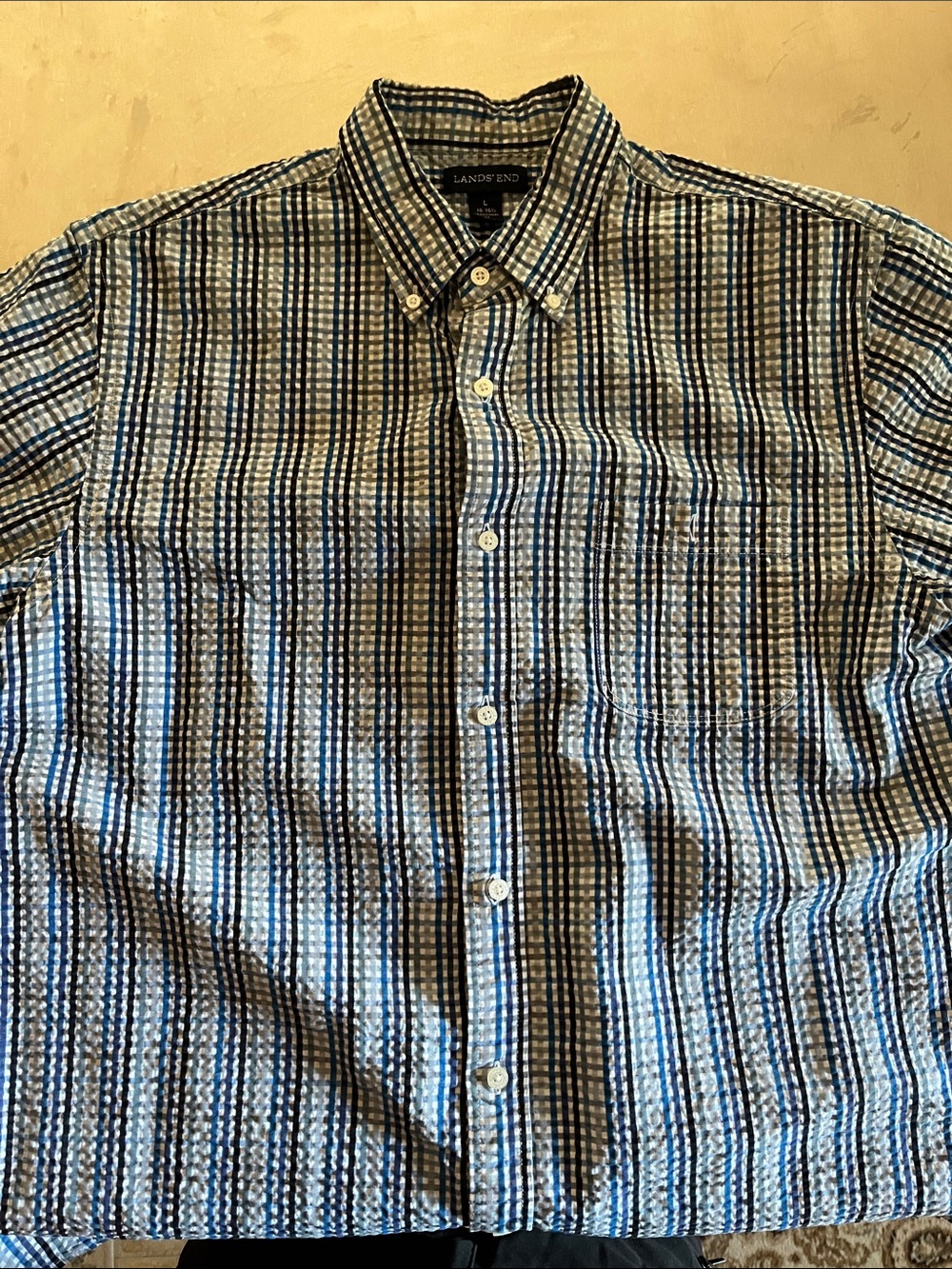 Lands' End Men’s L Navy and White Plaid BDC Seersucker Shirt